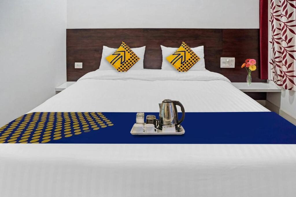 Hotel Angan Удайпур Екстер'єр фото